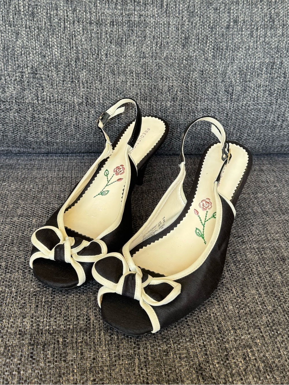 Y2K Predictions Retro Adjustable Bow Accent Heels In Black & Cream